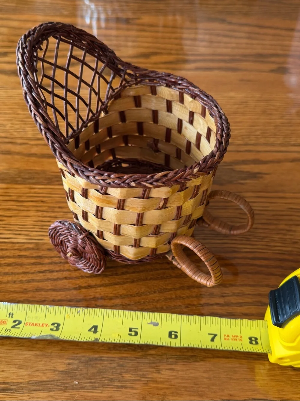 Woven Decorative Basket Planter in Two-Tone Brown